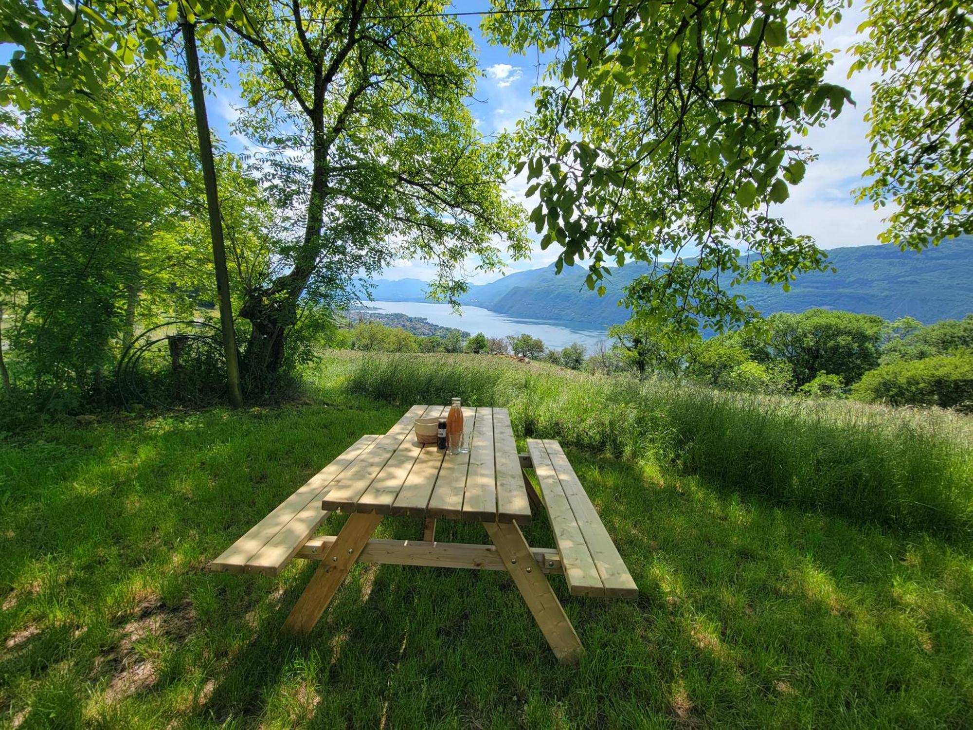 L'Alpage, Vue Lac Brison-Saint-Innocent Extérieur photo